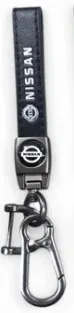 Llavero de cuerina Nissan